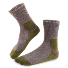 Warme Merino Wandersocken für Herren, Damen und Kinder in Grün Lade das Bild in den Galerie-Viewer, Warme Merino Wandersocken für Herren, Damen und Kinder in Grün